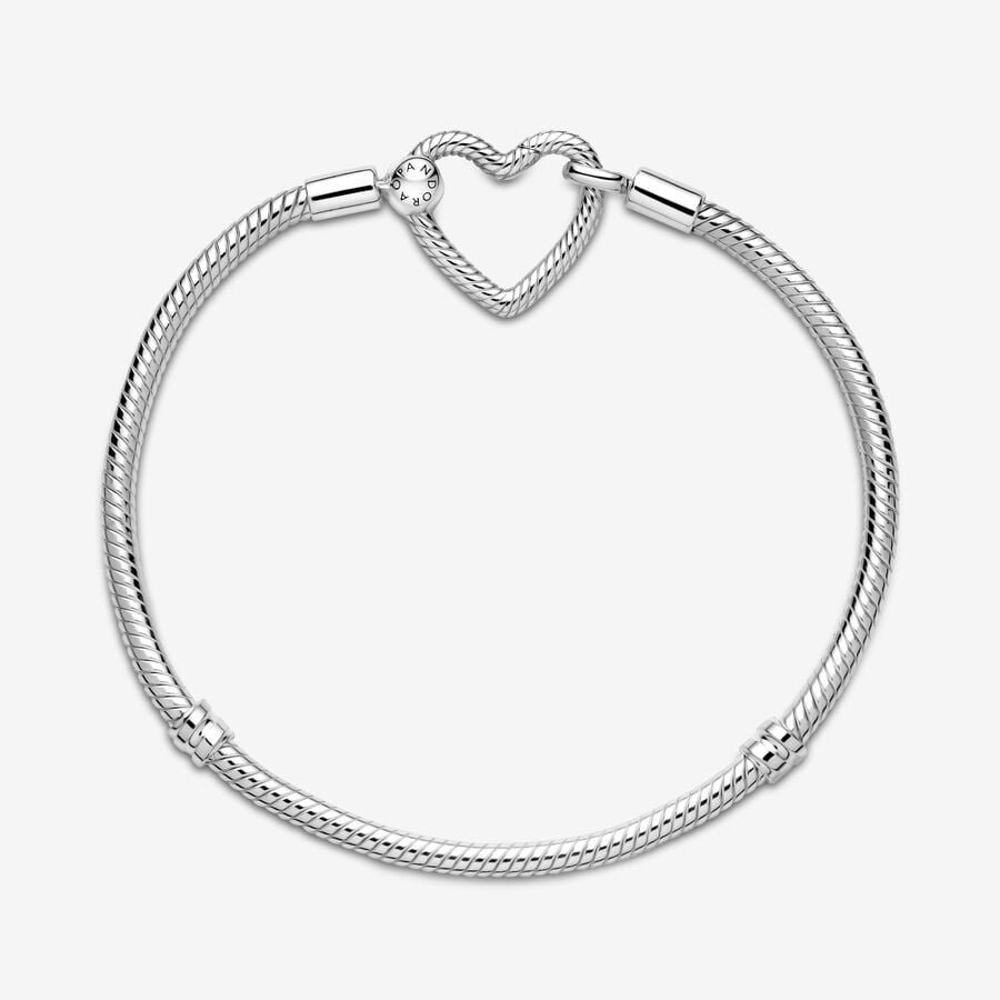 Pandora Moments Heart Closure Snake Chain Bracelet With Gift Box